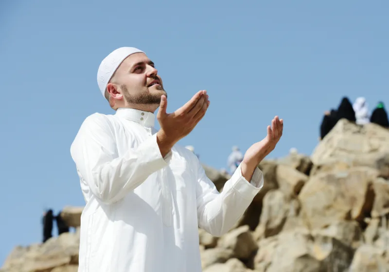 Campus Umrah 10 Nights